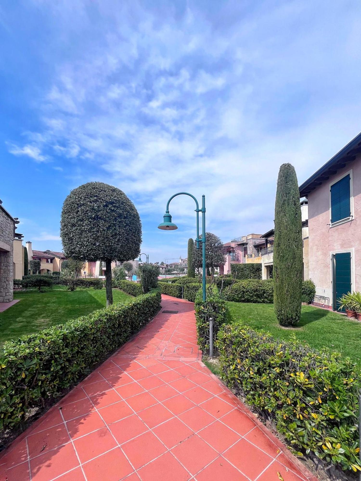 La Rocca 2-11 By Wonderful Italy Apartment Manerba del Garda Exterior photo
